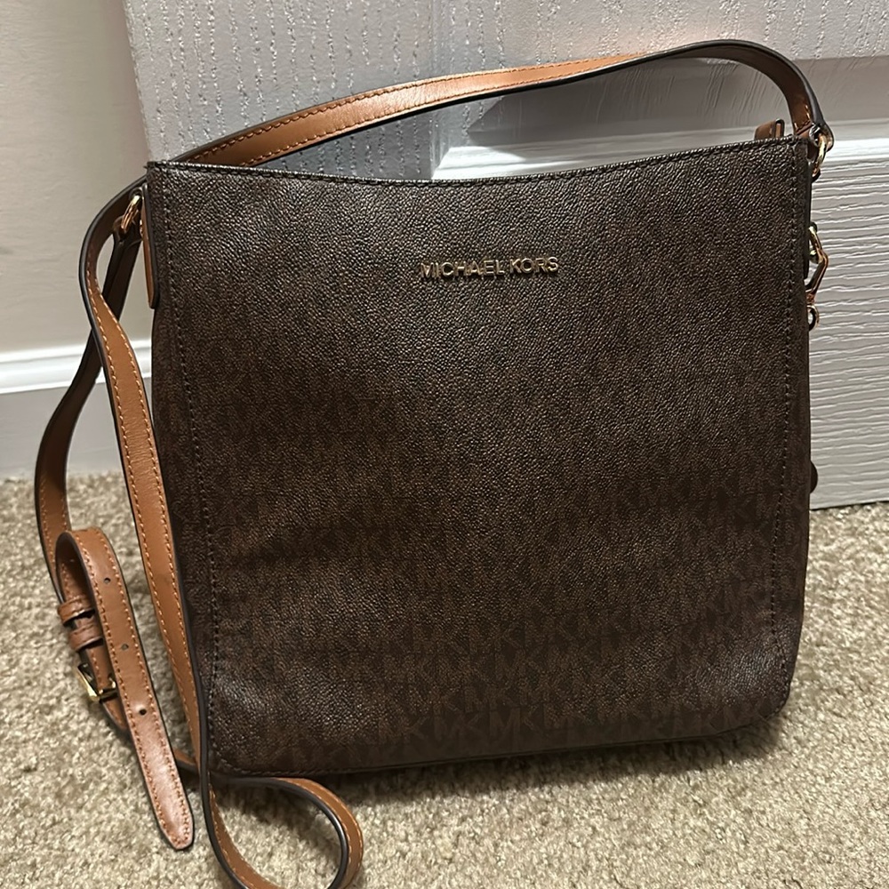Michael Kors Body Bag